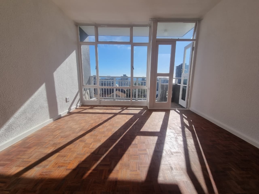 To Let 1 Bedroom Property for Rent in Sea Point Western Cape